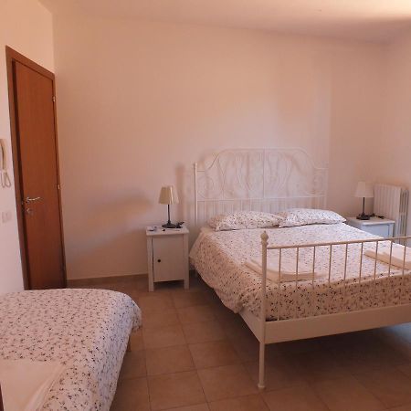 이에시 Il Torrione B&B 외부 사진